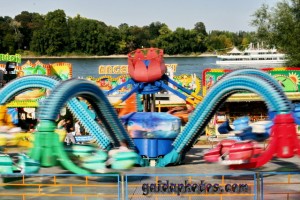 Koeln Rodenkirchen Freizeit: Kirmes am Rhein