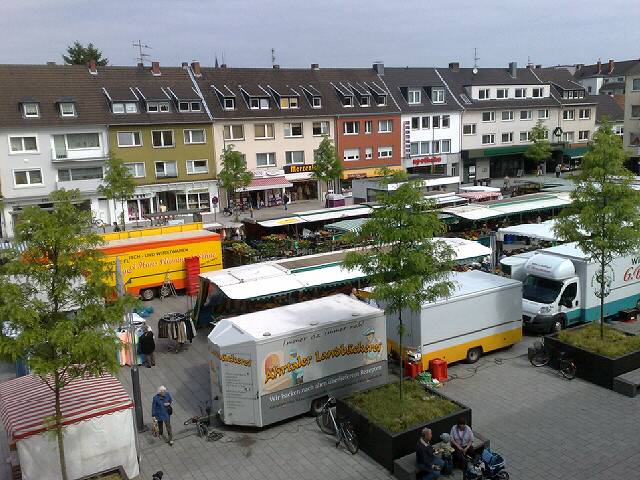 Wochenmarkt Köln Rodenkirchen Maternusplatz einkaufen